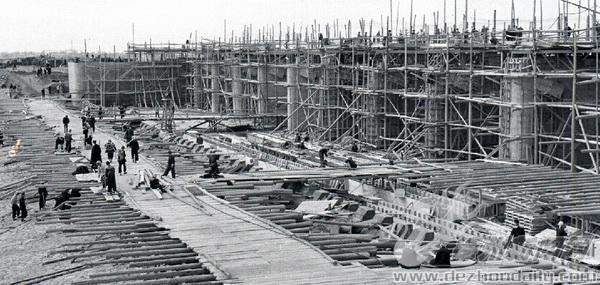 1958年，四女寺水利樞紐開工建設。